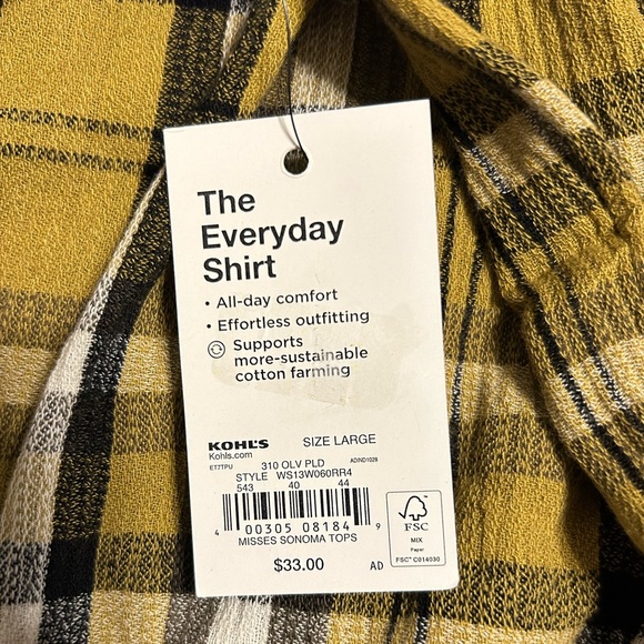 Yellow women’s flannel pattern size large shirt - Picture 6 of 6